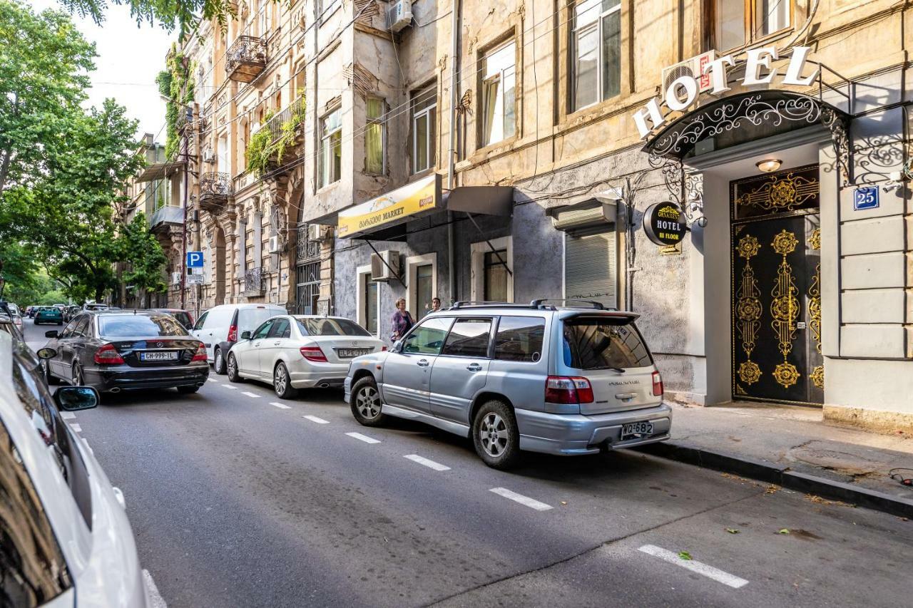 Ornament Hotel Tbilisi Exterior foto